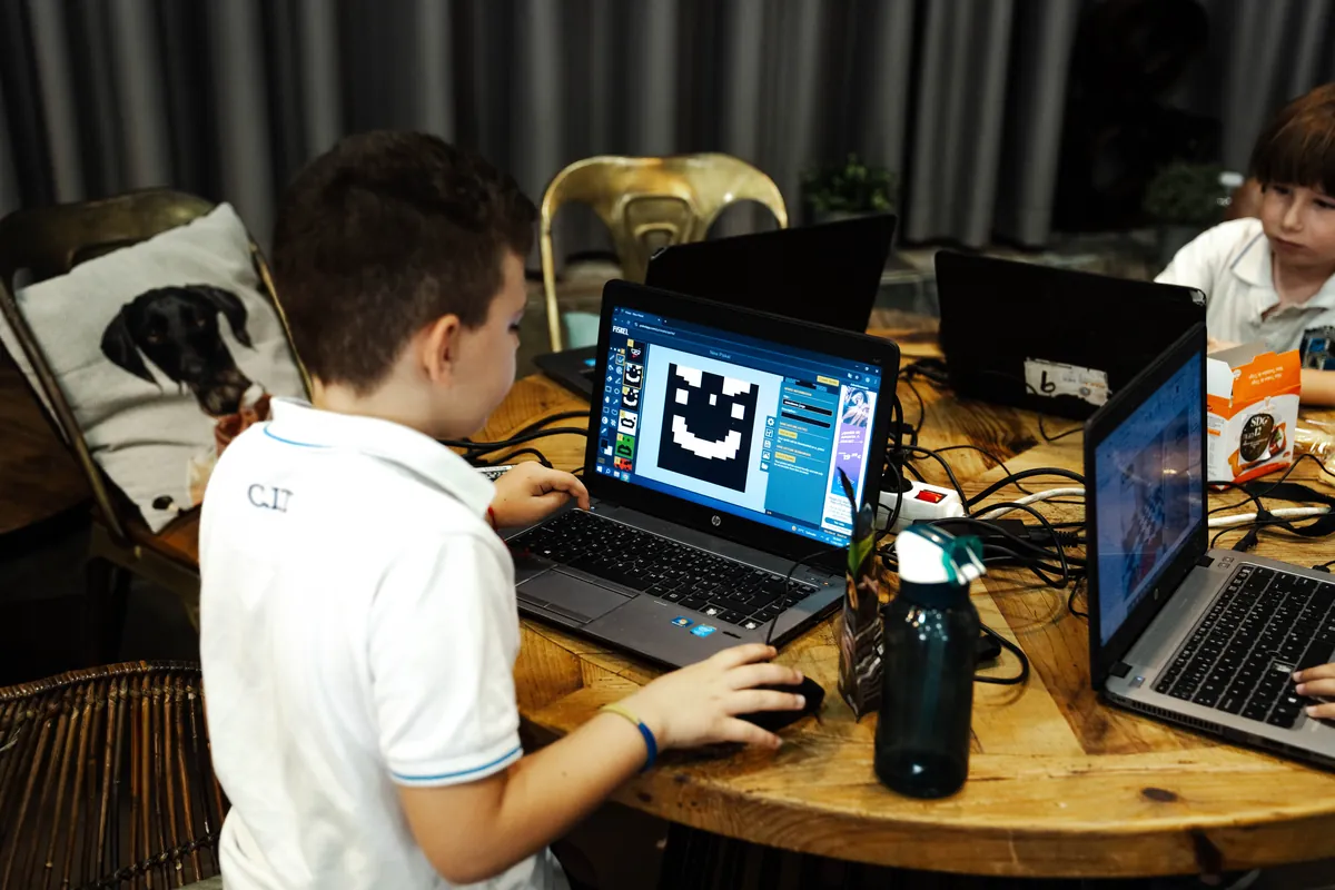 Apps Development at Colegio Internacional Torrequebrada